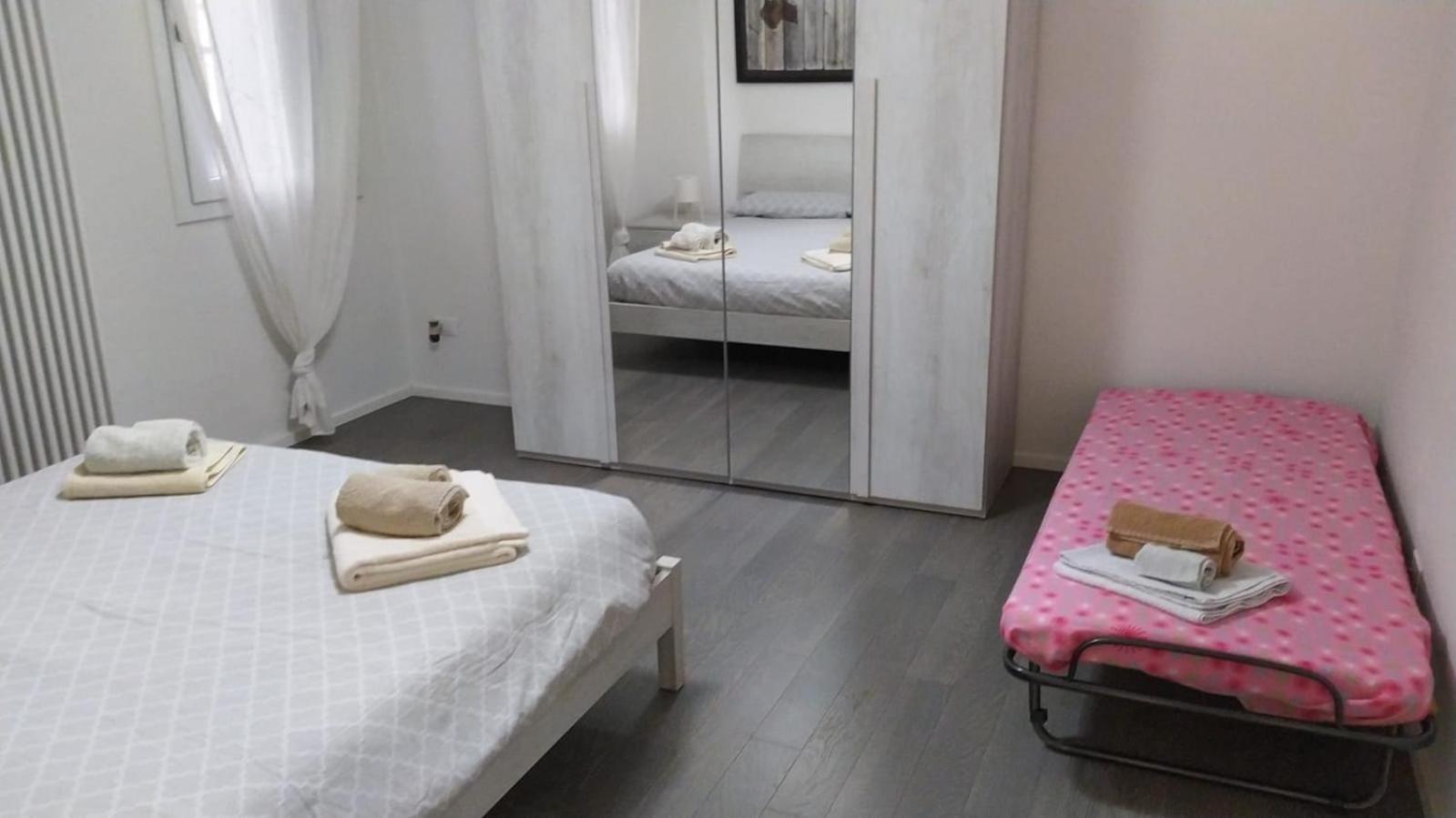 Momy House Apartment ซานโดนาดิเพียเว ห้อง รูปภาพ
